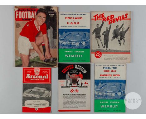 Charles Buchans March 1958 Duncan Edwards on the cover, some paper loss, Arsenal v Manchester United programme, 28th February