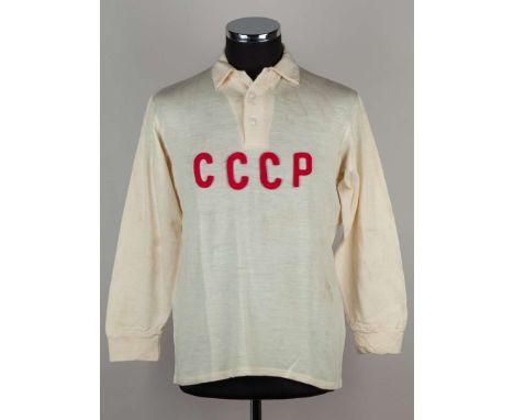 Galimzjan Khusainov&nbsp;white No.10 Soviet Union v. Wales match worn long-sleeved shirt, 1965, with button-up collar and emb