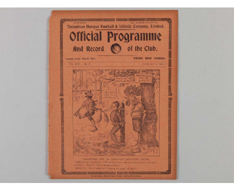 Tottenham Hotspur v. Manchester United match programme, 8th October 1921, ex bound volume.