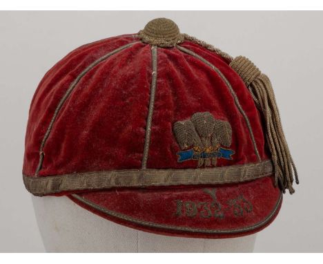 J T Evans Red Wales Schoolboy v. Yorkshire Secondary Schools rugby union cap, 1932-33, red velvet cap with gilt tassel and br