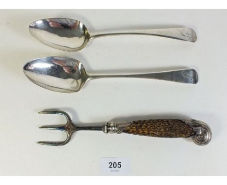 A pair of Georgian silver table spoons 132g and a horn handled bread fork 