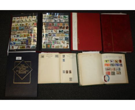 A COLLECTION OF STAMP ALBUMS TO INCLUDE BRITISH COMMONWEALTH AND AN ALBUM OF 1986 AUSTRALIAN COLLECTION STAMPS