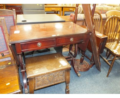 A COLLECTION OF FURNITURE TO INCLUDE REPRODUCTION SOFA TABLE, STANDARD LAMP, COAT STAND ETC (5)