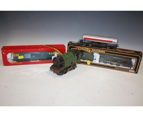 A PALITOY BOXED MAINLINE RAILWAYS 46137PARALELL BOILER SCOT BR GREEN PRINCE OF WALES VOLUNTEERS LOCOMOTIVE, A HORNBY D7063 BR