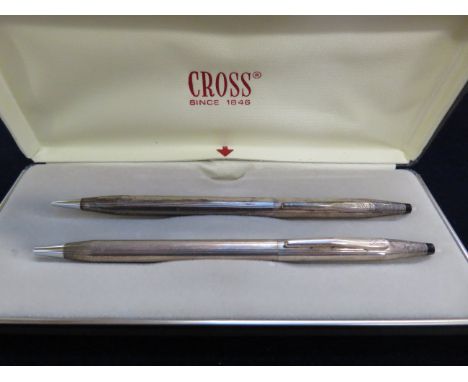 Pair of silver cross pen &amp; pencil set boxed (stamped 925)