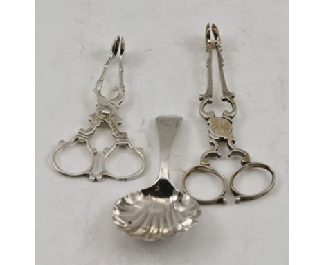 A GEORGE III SILVER SHELL BOWL CADDY SPOON, London 1802, together with a pair of 18TH CENTURY SUGAR NIPS and a PAIR OF VICTOR