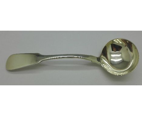 A Georgian silver ladle, London 1828, 81g