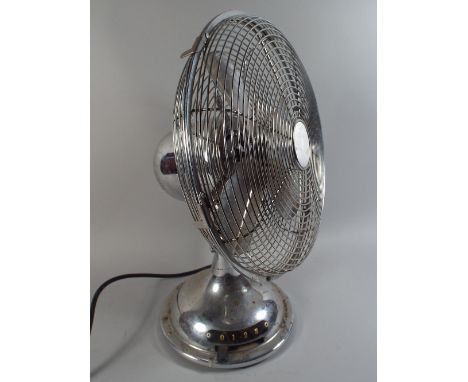A Vintage Style Chrome Fan (Working Order).