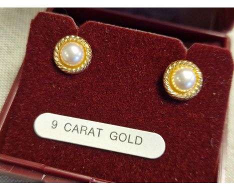 Pair of 9ct Gold and Pearl Earrings