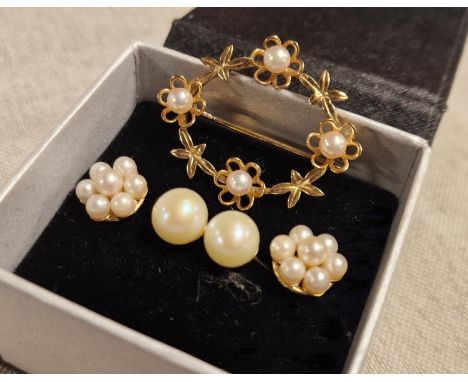 Collection of 9ct Gold and Pearl Jewellery - 7.8g total