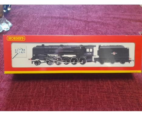 Hornby R2105B OO BR 2-10-0 Class 9F Locomotive ‘92139’ - Railway Train Model Loco Toy Interest