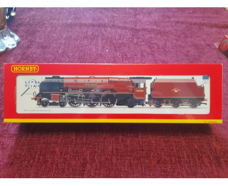 Hornby R2930 OO BR 4-6-2 Princess Coronation Class ‘46243’ ‘City of Lancaster’ - Railway Train Model Loco Toy Interest