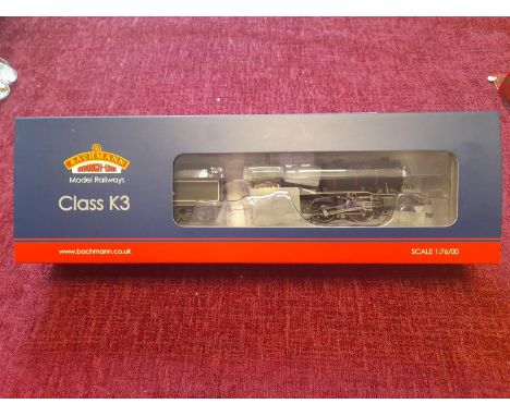 Bachmann Branch-Line 1:76/OO 32-281 Class K3 61862 BR Lined Black w/ Early Emblem - Railway Train Model Loco Toy Interest