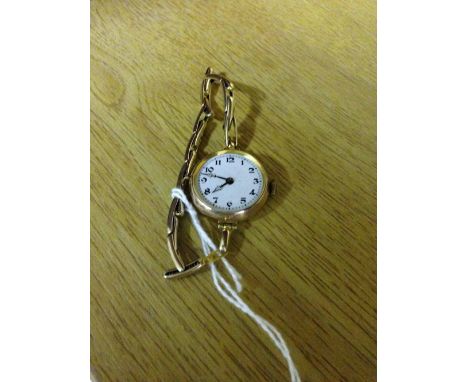 Ladies 9ct gold vintage Rolco watch. In working order. Expanding 9ct gold strap needs repair to one link.