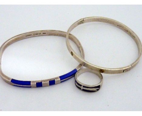 THREE ITEMS, to include two bangles, one with blue enamel detail and a ring, bangles stamped Mexico