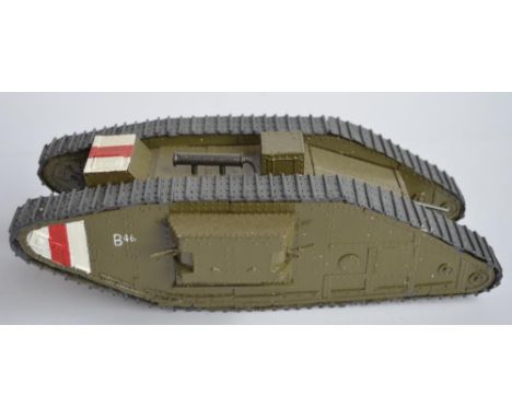 Diecast British World War 1 Mark 1 tank model with box (approx 1/32 scale), no manufacturers marks (not Britain's) 