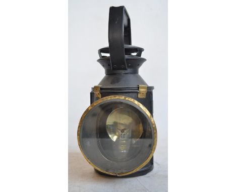 British Rail (stamped) oil fed signal lamp with BR stamped Sherwoods wick housing. Overall height approx 28.5cm 