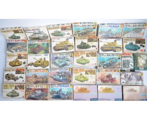 Thirty one unbuilt 1/76 scale (OO gauge) armour model kits, mostly Fujimi and Nitto. Also included 2 Milicast resin tank kits