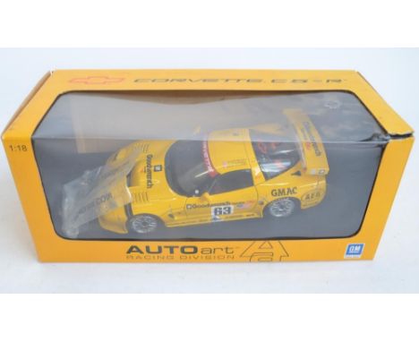 Autoart Racing Division 1/18 scale highly detailed Corvette C5-R diecast model car in near mint condition, box fair with torn