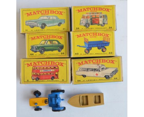 Collection of vintage boxed Matchbox diecast model vehicles to include No5 London Bus, No31 Lincoln Continental, 34 VW Camper