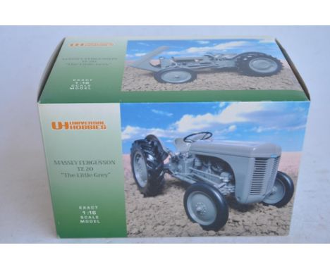 Universal Hobbies highly detailed diecast metal and plastic 1/16 scale Massey Ferguson TE20 "The Little Grey" tractor model i