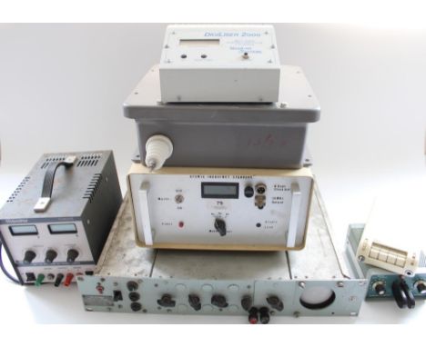 Civilian testing and other electronic equipment incl. Atomic Frequency Standard, AP 67980 A indicator tuning frequency shift 