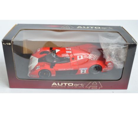 Autoart 1/18 scale highly detailed Toyota GT1 model car (TS020) in near mint condition with removable front and rear panels, 