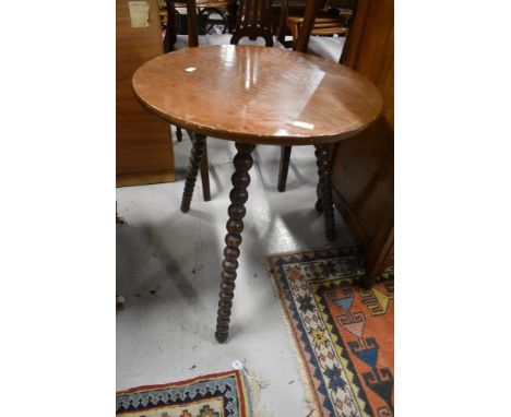 An Edwardian cricket style table having turned bobbin style feet.
Table in good order with no damage or restoration visible.