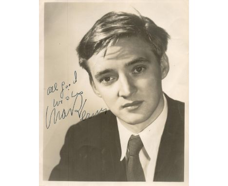 Oscar Werner signed 10x8 vintage sepia photo. Good condition. All autographs come with a Certificate of Authenticity. We comb
