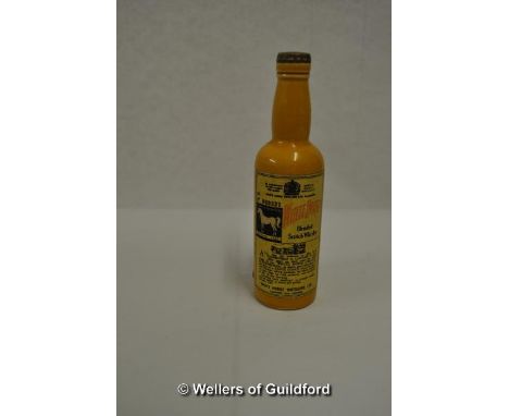 *White horse blended scotch whiskey shoe brush (Lot is subject to VAT) 