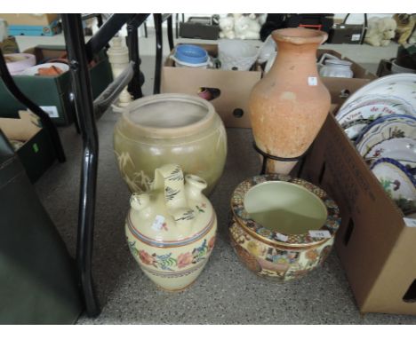 A selection of vintage decorative ceramics including fish bowl