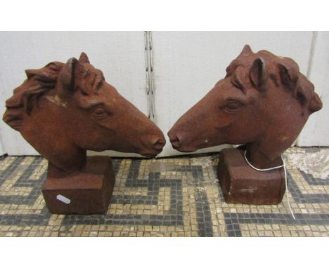 A pair of cast iron horse head gate post finials,&nbsp;30cm high x 23cm deep x 12cm wide, approx
