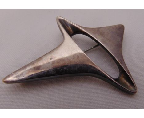 Vintage Georg Jensen hallmarked sterling silver star brooch # 339, designed by Henning Koppel circa 1940