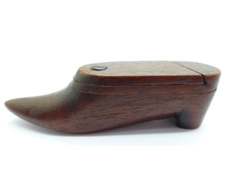 A novelty shoe snuff box