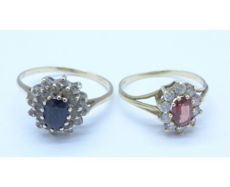 Two 9ct gold cluster rings, 3.9g, O and R
