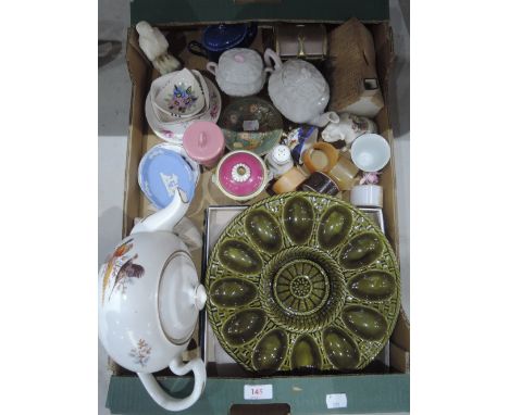 A selection of ceramics including Casa Pupo devilled egg trays, teapot etc