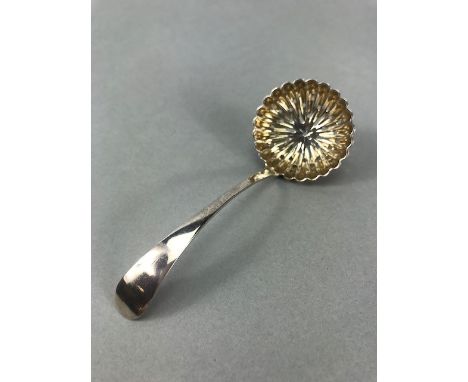 Sugar Sifter spoon hallmarked Birmingham 1903 maker JS&amp;S