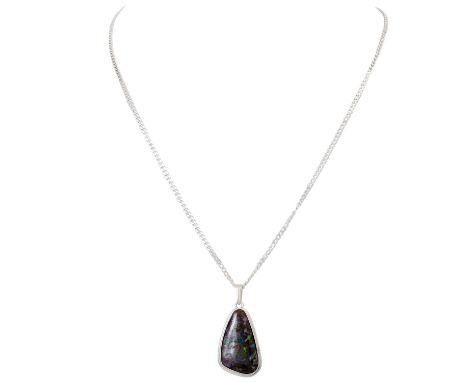 Kette und Anhänger mit Yowah-Opal mit schönem Farbspiel, Kette Silber 925, Länge ca. 41 cm, Anhänger Silber 835, Länge ca. 3 