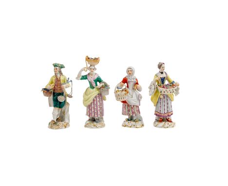 MEISSEN, Vier Ausrufer aus der Serie "Cris de Paris", 20.Jh. Porzellan polychrom bemalt und goldstaffiert, unterglasur Schwer