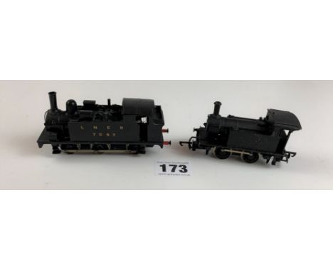 2 model locomotives LNER 7057 and another