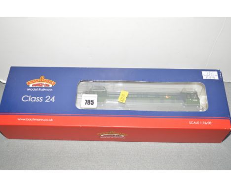 Bachmann Branchline: Class 24 Diesel D5038 Locomotive (boxed).