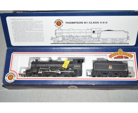 Bachmann Branchline: 00 gauge Thompson B1 class 4-6-0 Locomotive and Tender (boxed).