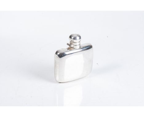 AN EDWARD VII SILVER HIP FLASK, GRIFFITHS AND SINGLETON, BIRMINGHAM, 1903 Of typical form, with hinged swivelling cover10cm h