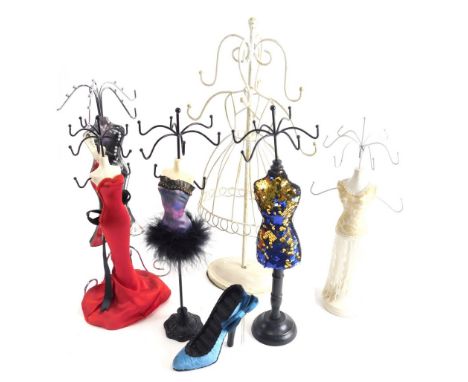 Various tabletop mannequin necklace stands, various dress, 41cm high, etc. (a quantity) 
