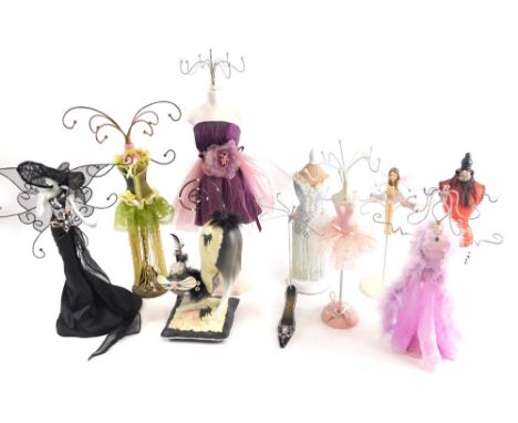 Various tabletop mannequin necklace stands, various dress, 41cm high, etc. (a quantity) 