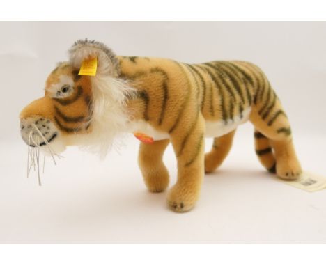 Modern Steiff tiger, original labels, 40cm
