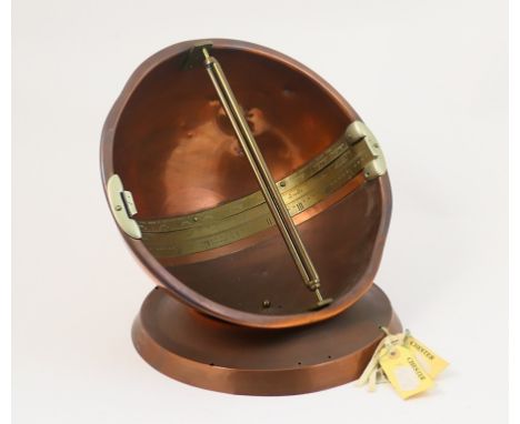 Homans solar chronometer, finished in copper and brass, 33cm diameterPlease note our special conditions of sale regarding clo
