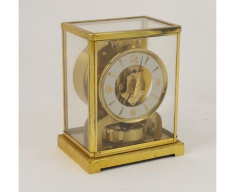 Jaeger Le Coultre Atmos V clock, 'Classic' model, reference 5800, produced 1955-85, white pearlescent chapter ring with baton
