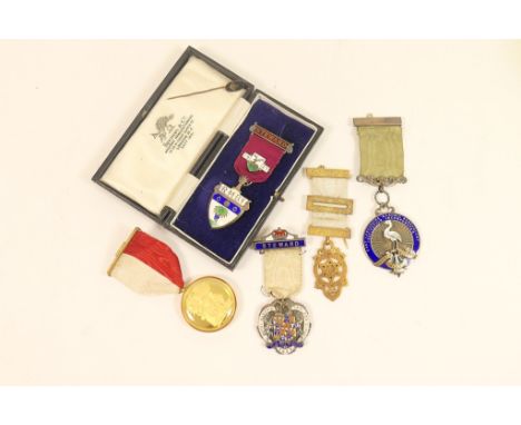 Small number of Masonic and other jewels including enamelled silver East Lancashire Masonic Benevolent Institution Incorporat