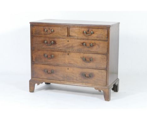 George III mahogany chest of drawers, circa 1780-1800, the top crossbanded, over two short and three long graduated drawers, 